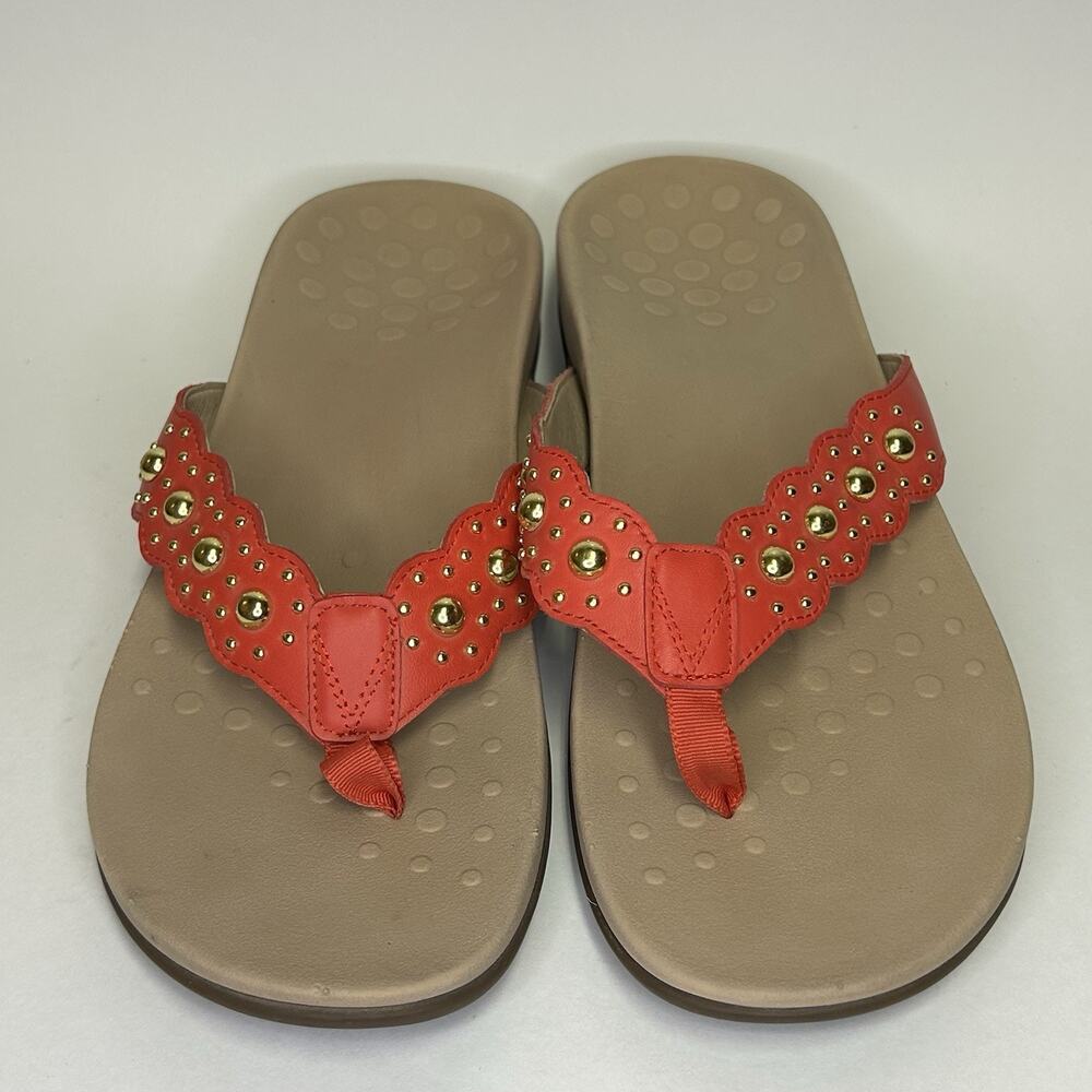 Vionic Starley Poppy Red Studded Leather Flip Flops Thong Sandals Size 11